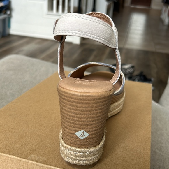 NIB women’s Sperry nine - Picture 3 of 5